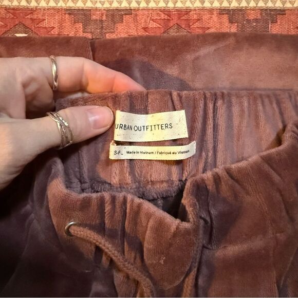 Urban Outfitters Brown Joggers size small - Picture 2 of 5